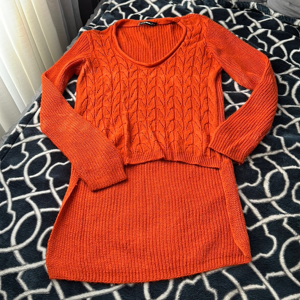 Hi-lo orange sweater